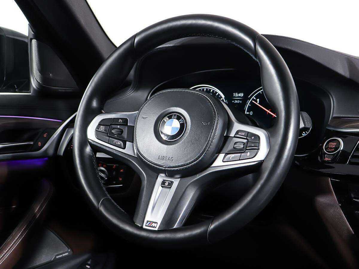 Купить BMW 5 серии 530d xDrive, 2017, 122 372 км, фото №17