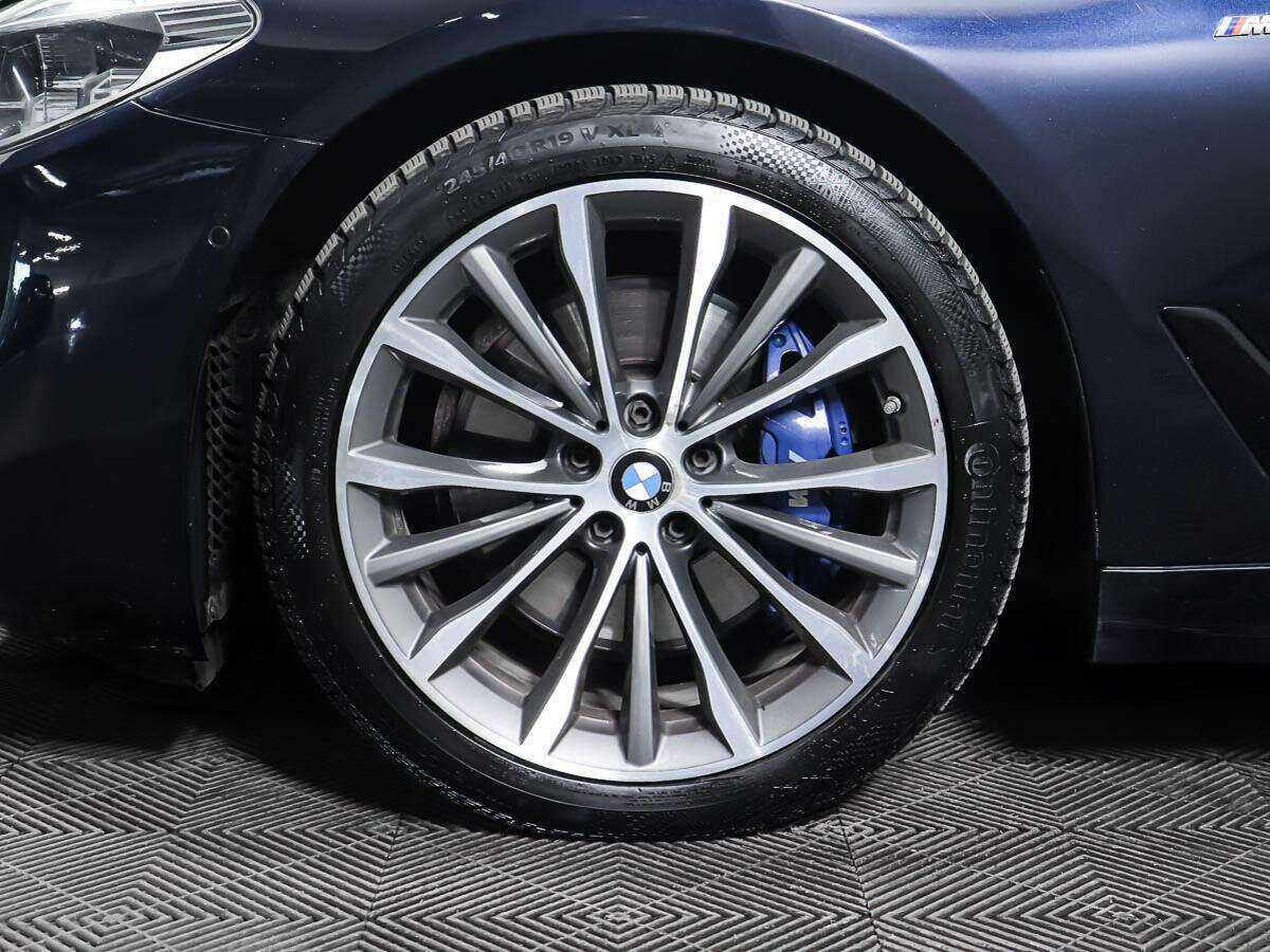 Купить BMW 5 серии 530d xDrive, 2017, 122 372 км, фото №31
