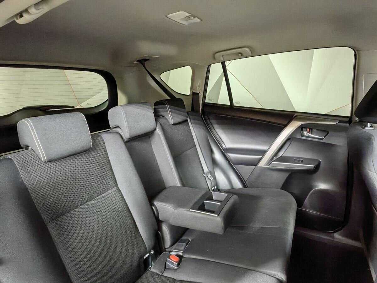 Купить Toyota RAV4, 2018, 70 052 км, фото №13