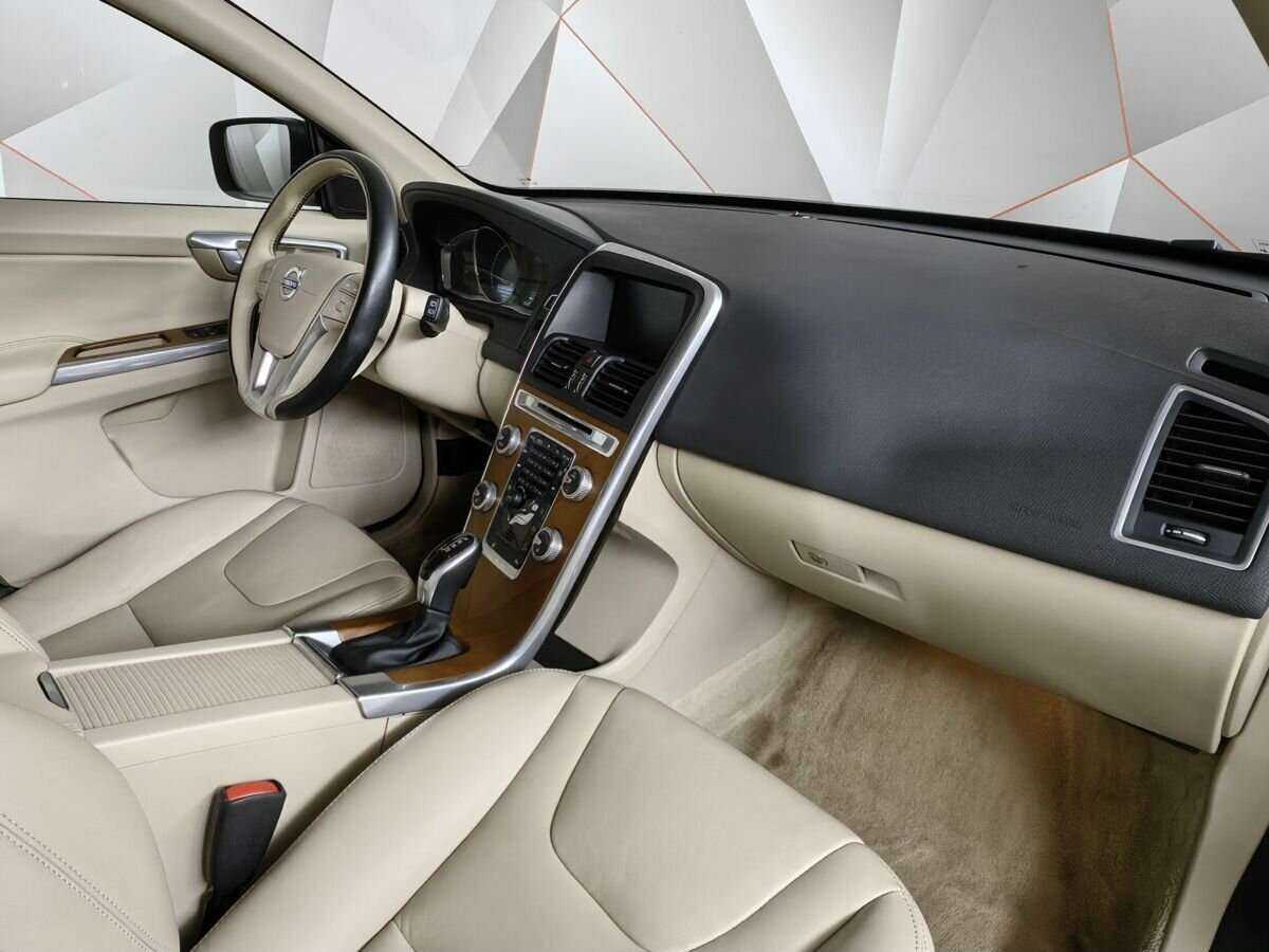Купить Volvo XC60, 2015, 93 180 км, фото №10