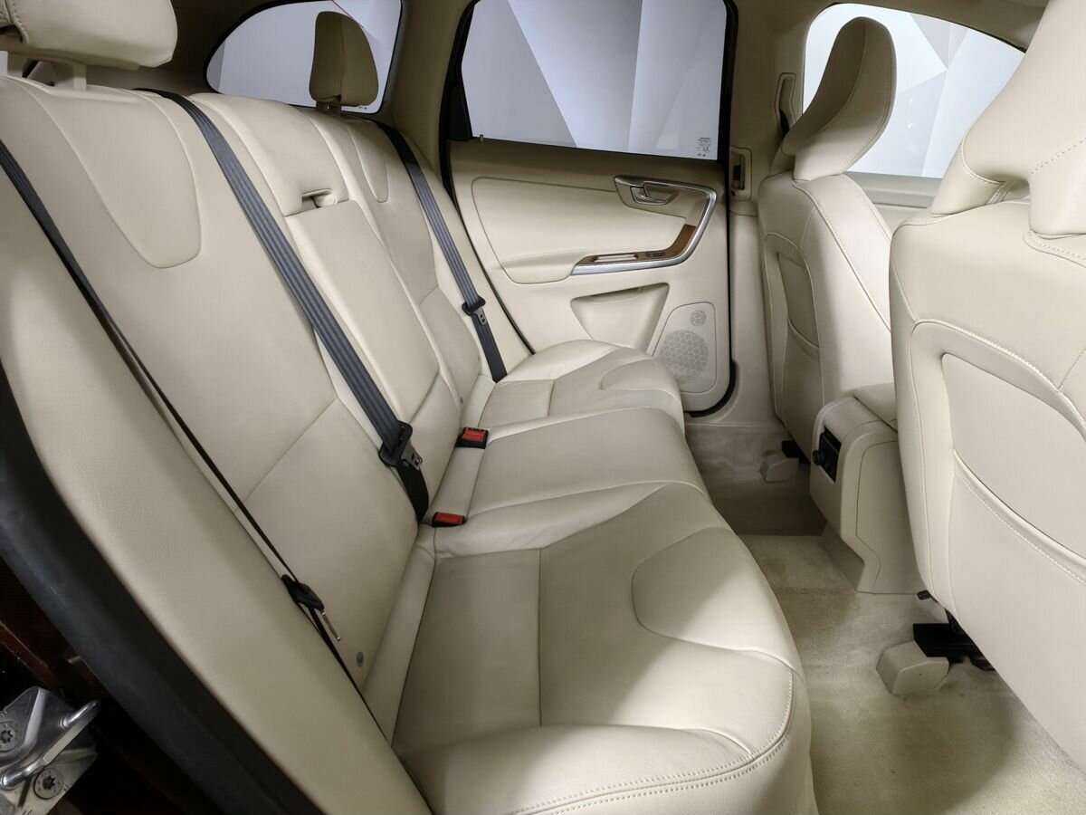 Купить Volvo XC60, 2015, 93 180 км, фото №13