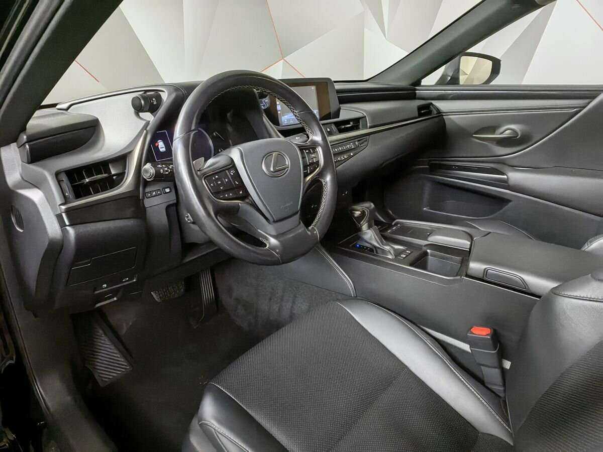 Купить Lexus ES 200, 2019, 96 750 км, фото №14