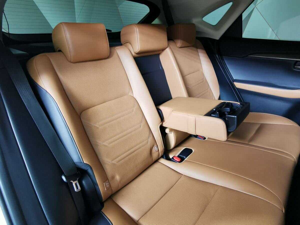 Купить Lexus NX 300, 2019, 30 380 км, фото №13