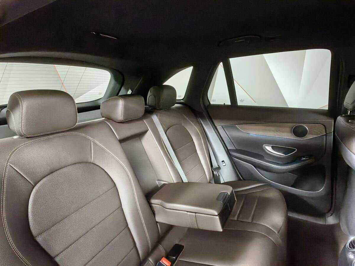 Купить Mercedes-Benz GLC 250 d, 2017, 49 759 км, фото №13