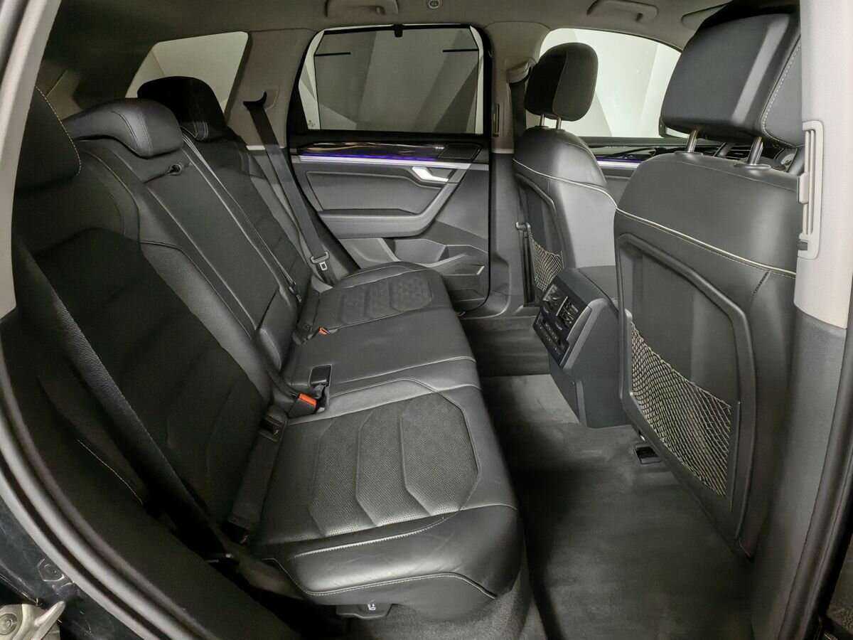 Купить Volkswagen Touareg, 2018, 105 741 км, фото №12