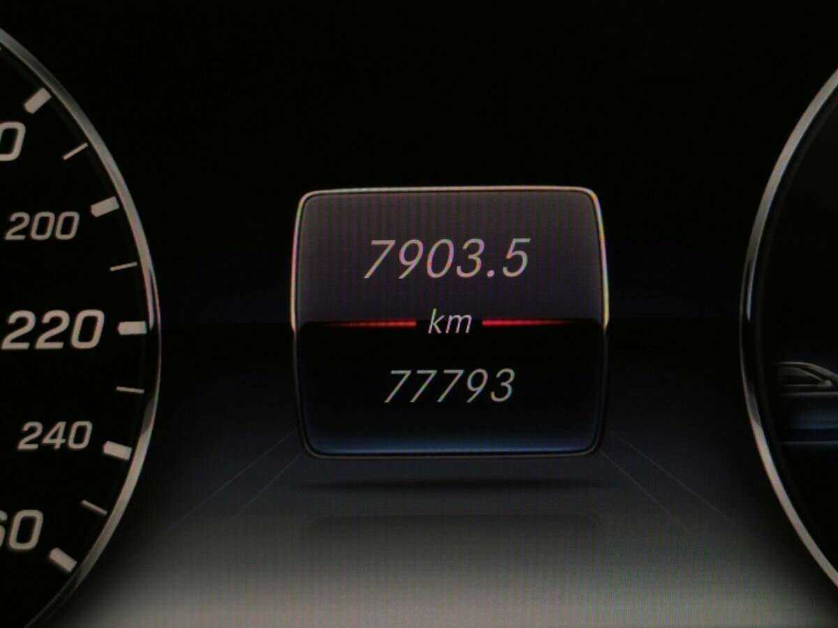 Купить Mercedes-Benz E-Класс 300, 2017, 77 793 км, фото №17