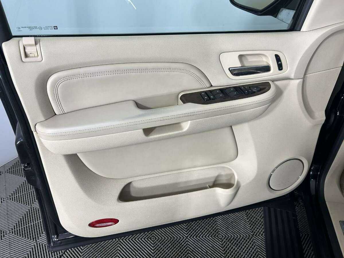 Купить Cadillac Escalade, 2008, 171 000 км, фото №8