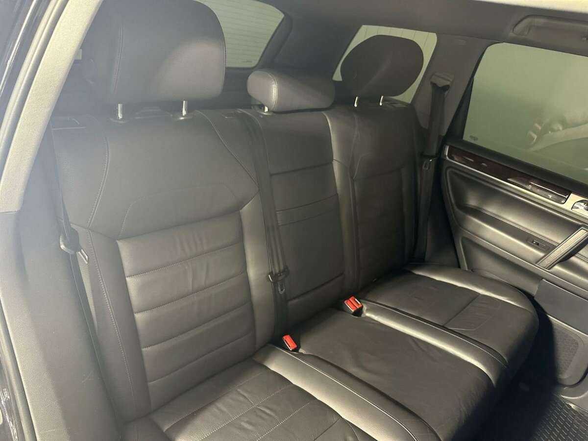Купить Volkswagen Touareg, 2008, 245 252 км, фото №13