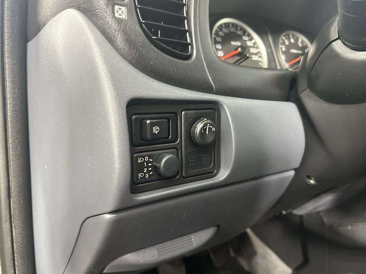 Купить Nissan Almera, 2005, 122 062 км, фото №9