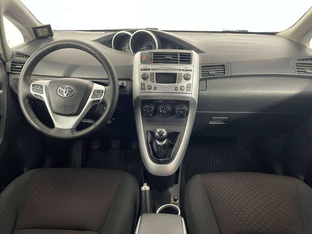 Купить Toyota Verso, 2011, 235 711 км, фото №7