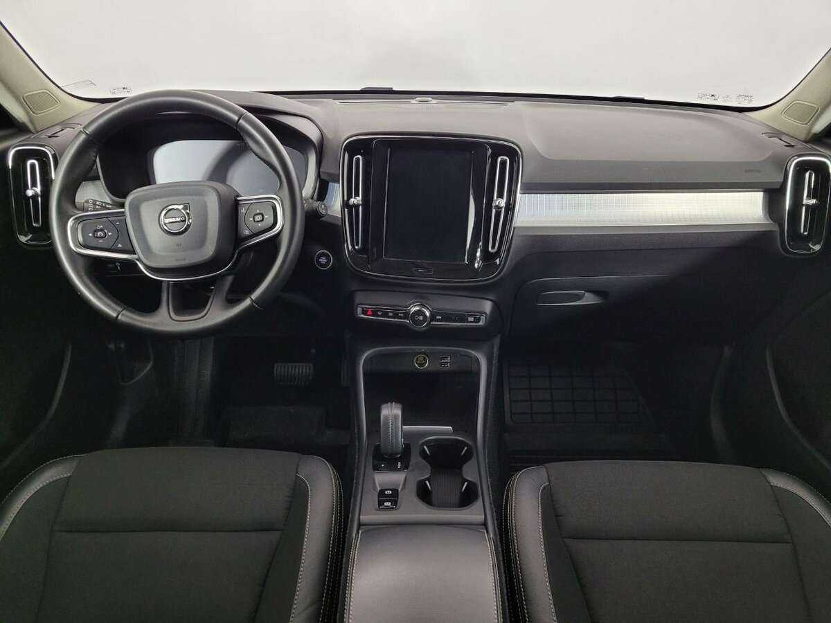 Купить Volvo XC40, 2018, 102 993 км, фото №7