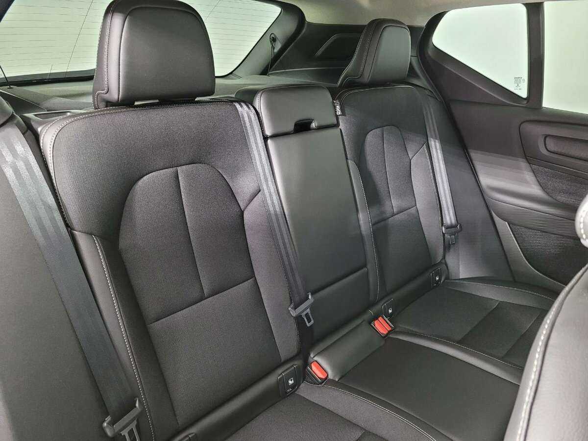 Купить Volvo XC40, 2018, 102 993 км, фото №15