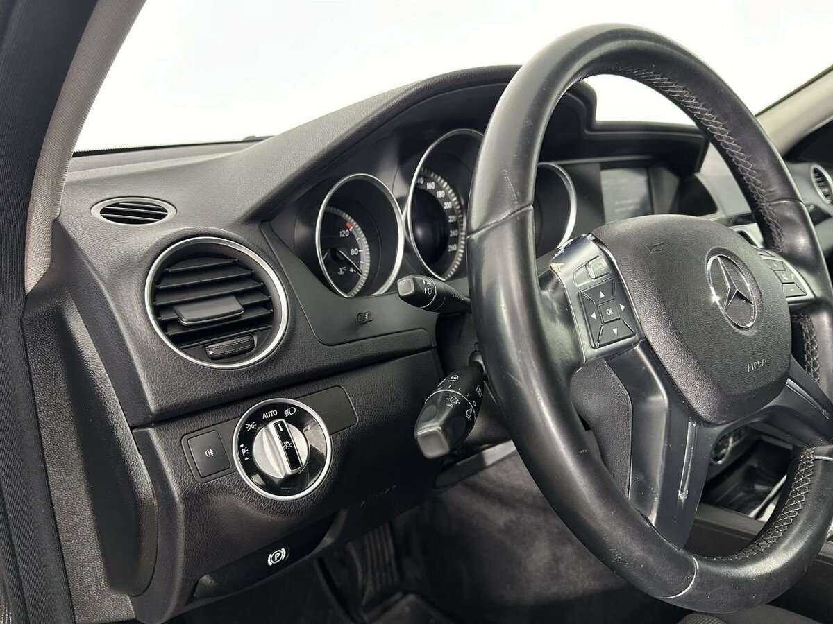 Купить Mercedes-Benz C-Класс 180 BlueEFFICIENCY, 2011, 135 600 км, фото №9