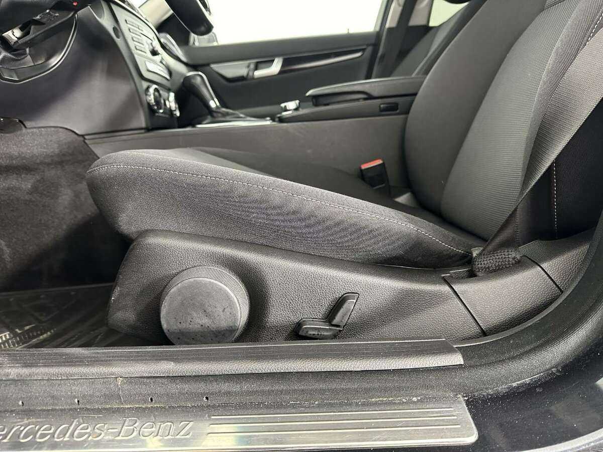 Купить Mercedes-Benz C-Класс 180 BlueEFFICIENCY, 2011, 135 600 км, фото №10