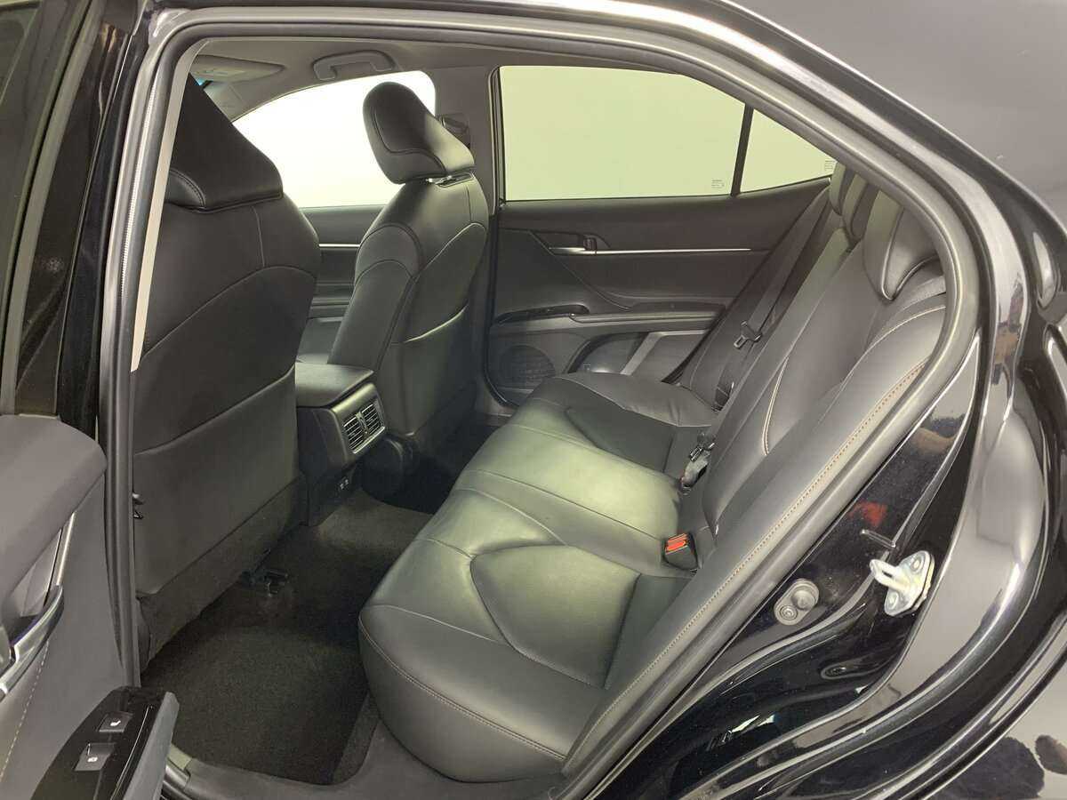 Купить Toyota Camry, 2019, 89 169 км, фото №8