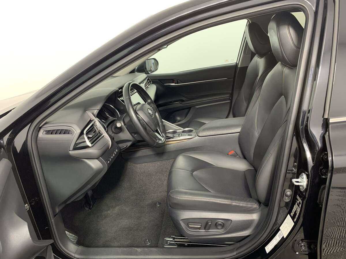 Купить Toyota Camry, 2019, 89 169 км, фото №12