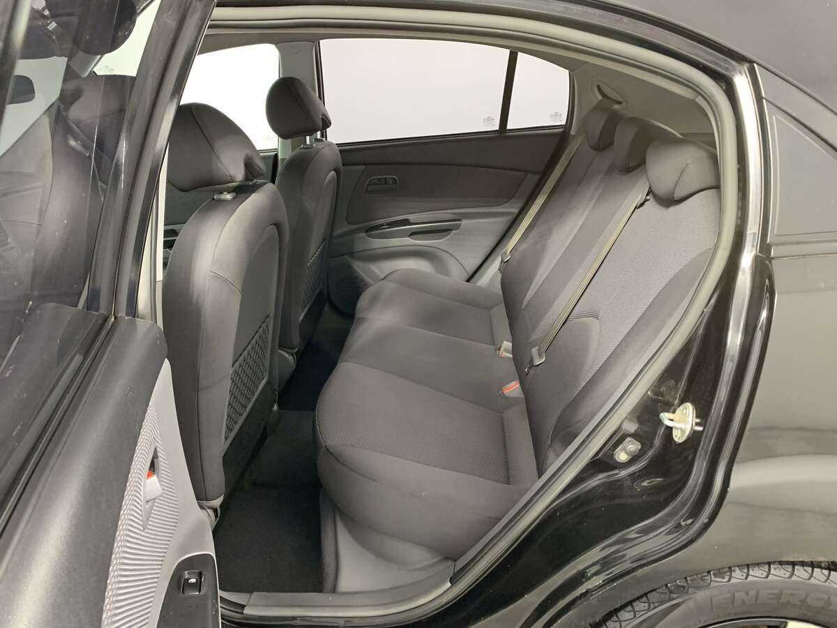 Купить Kia Rio, 2010, 360 001 км, фото №10