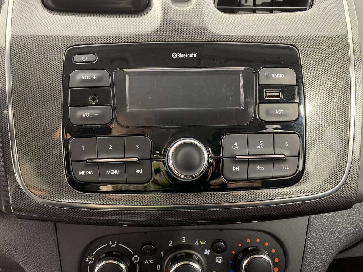 Купить Renault Logan Stepway, 2020, 70 185 км, фото №15