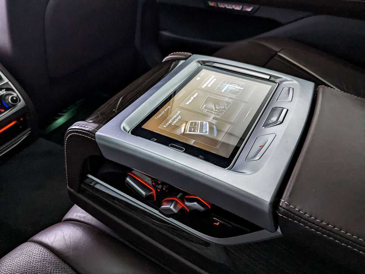 Купить BMW 7 серии Long 750Li xDrive, 2017, 170 699 км, фото №22