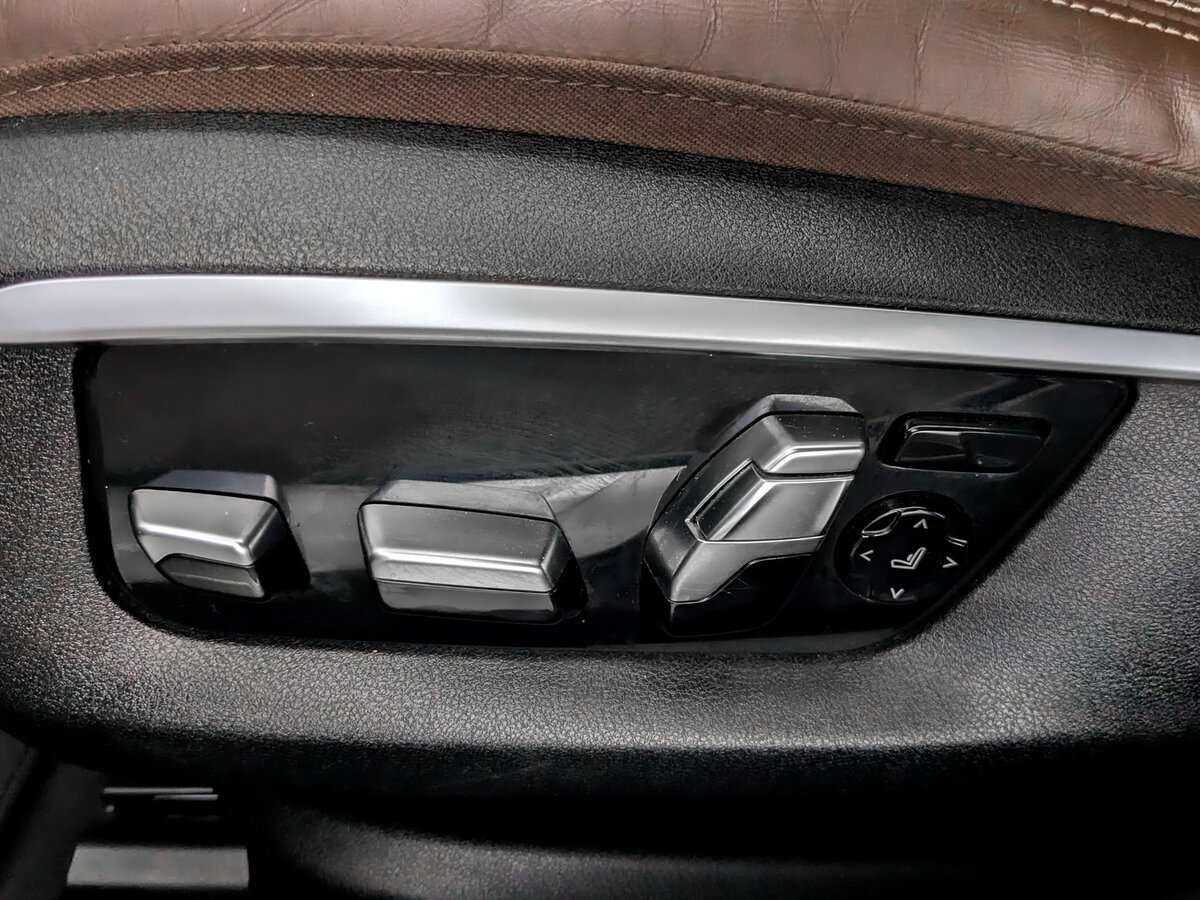 Купить BMW 7 серии Long 740Li xDrive, 2016, 65 355 км, фото №14