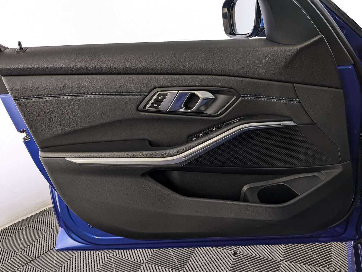 Купить BMW 3 серии 320d xDrive, 2019, 82 633 км, фото №18