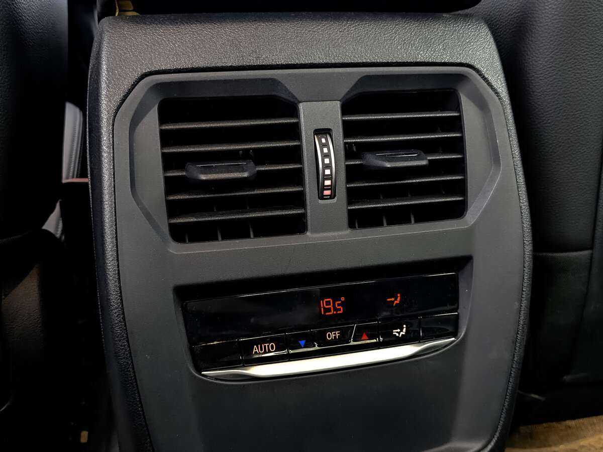 Купить BMW 3 серии 320d xDrive, 2019, 82 633 км, фото №26