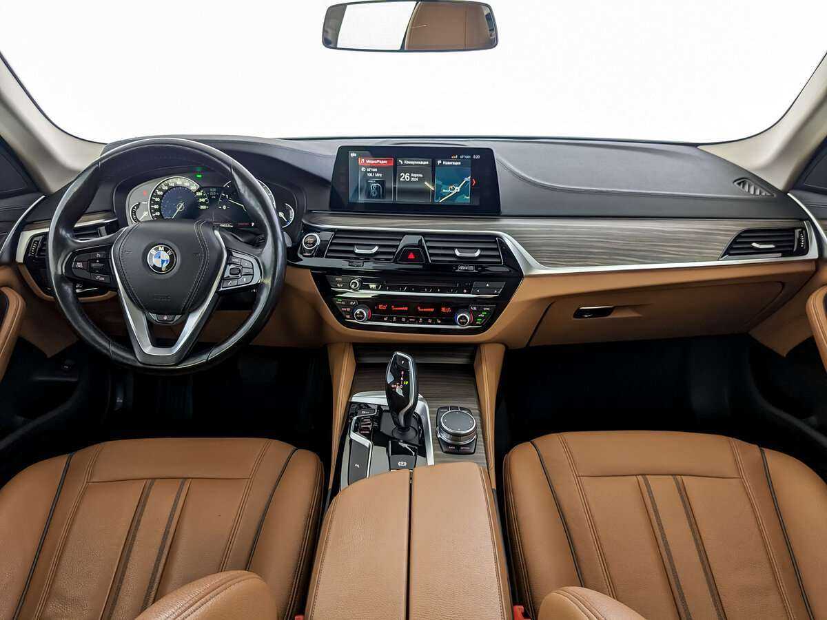 Купить BMW 5 серии 520d xDrive, 2017, 72 392 км, фото №13
