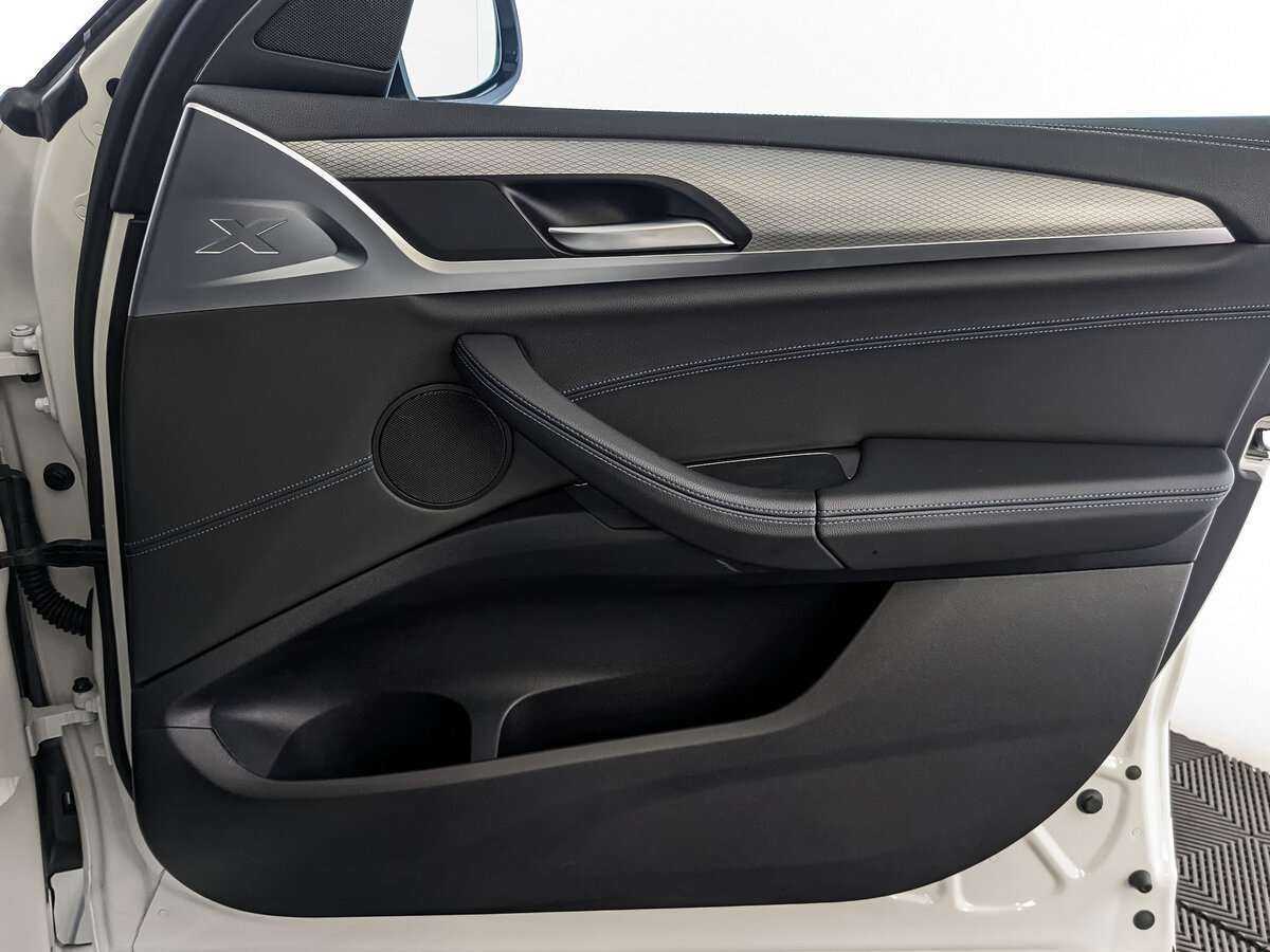 Купить BMW X4 20d, 2019, 34 281 км, фото №21