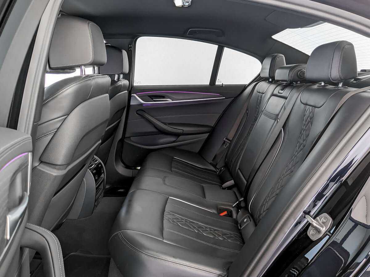 Купить BMW 5 серии 530d xDrive, 2021, 42 225 км, фото №9