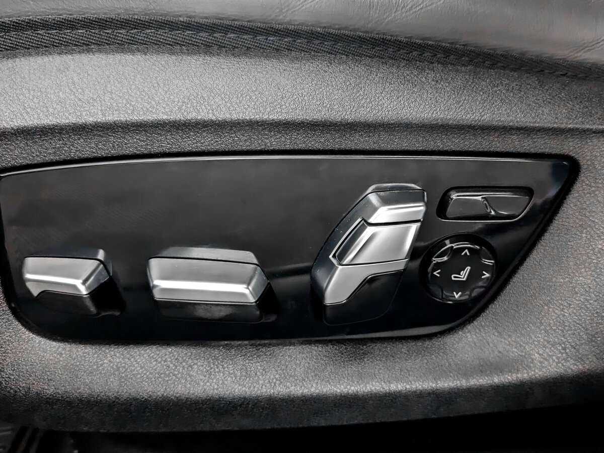 Купить BMW 5 серии 530d xDrive, 2021, 42 225 км, фото №12