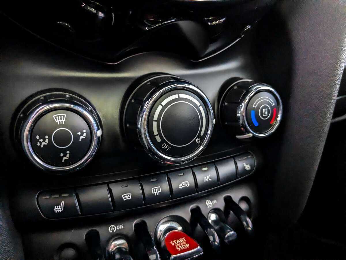 Купить Mini Hatch Cooper, 2018, 117 747 км, фото №19