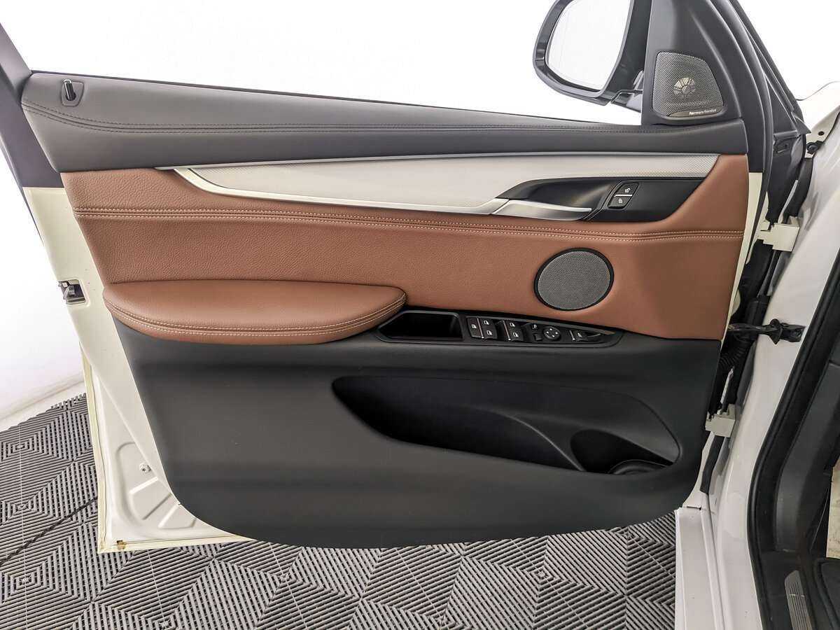 Купить BMW X6 40d, 2019, 71 666 км, фото №16