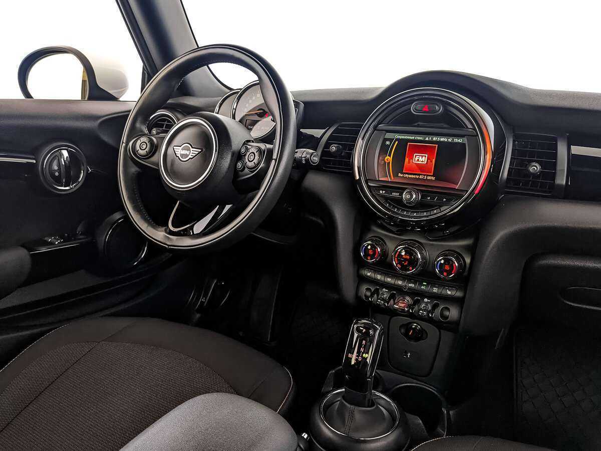 Купить Mini Hatch Cooper, 2019, 26 349 км, фото №23