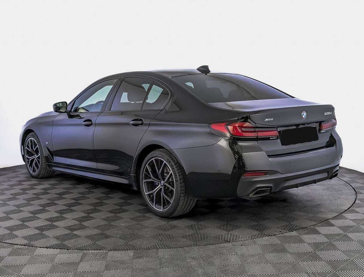 Купить BMW 5 серии 530d xDrive, 2021, 29 990 км, фото №7
