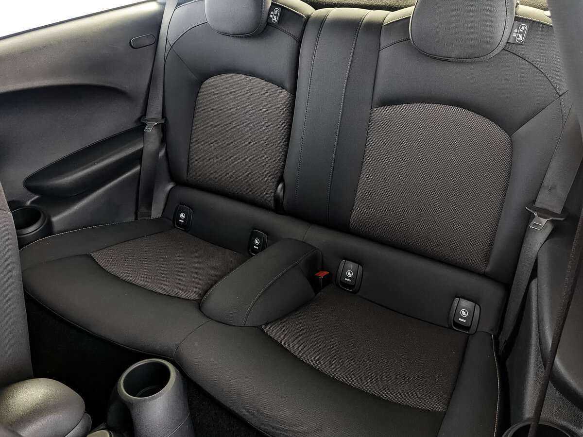 Купить Mini Hatch Cooper, 2020, 112 408 км, фото №13