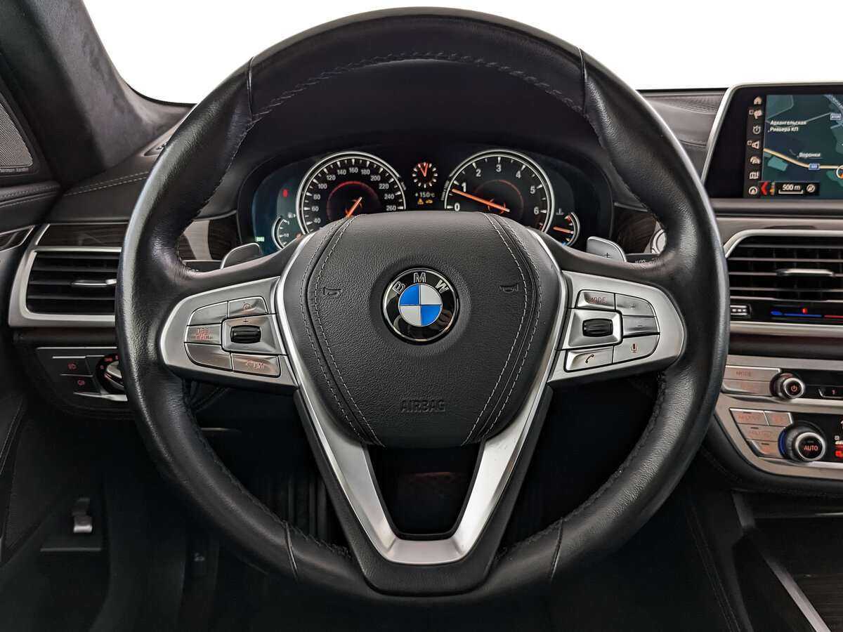 Купить BMW 7 серии Long 750Li xDrive, 2019, 48 116 км, фото №17