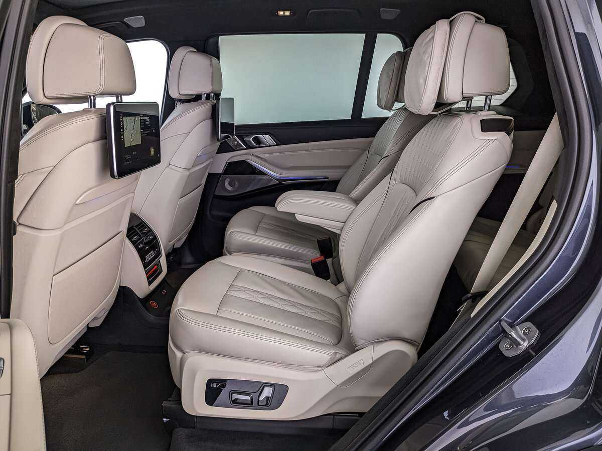 Купить BMW X7 M50d, 2019, 152 493 км, фото №12