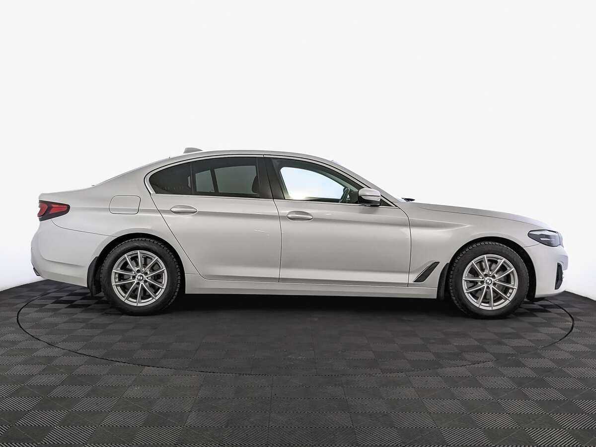 Купить BMW 5 серии 520i, 2020, 56 000 км, фото №4