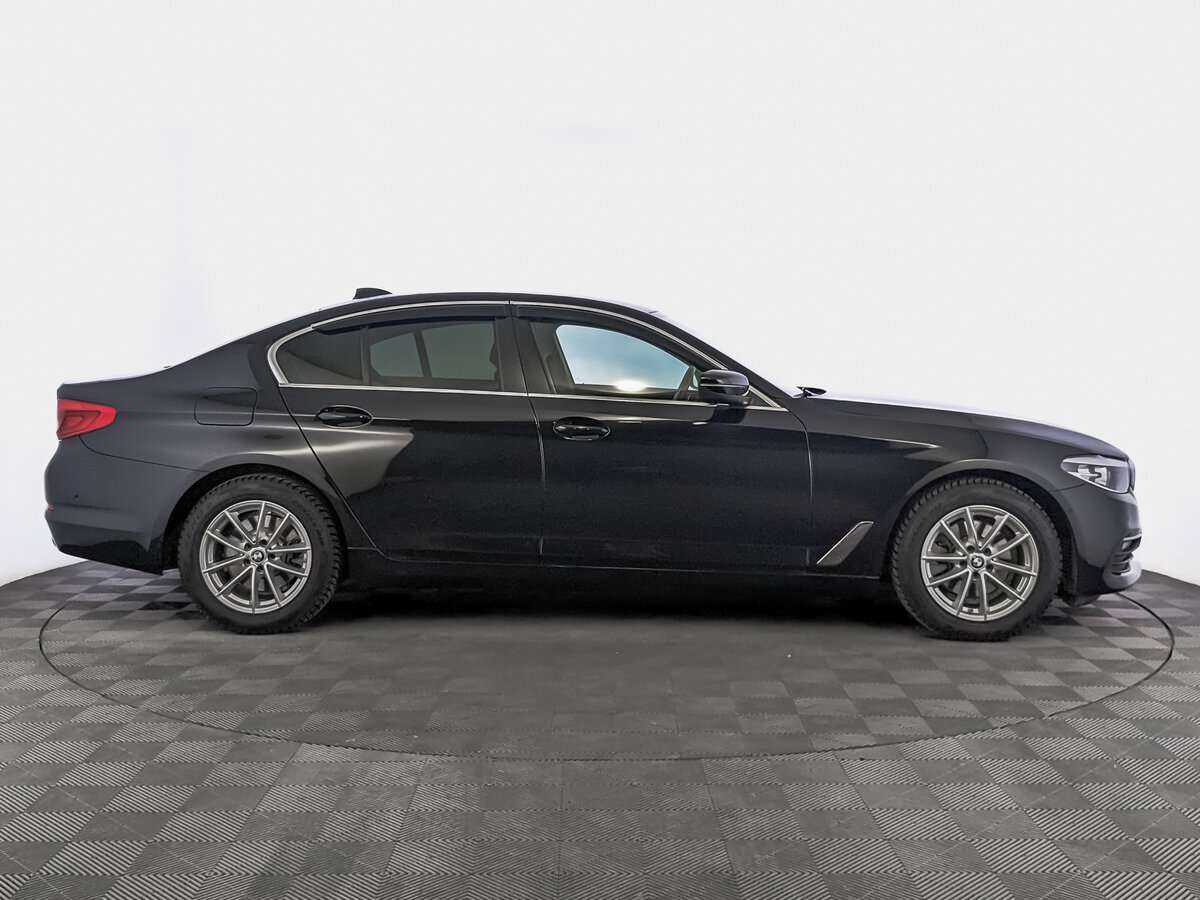 Купить BMW 5 серии 520d, 2020, 21 774 км, фото №4