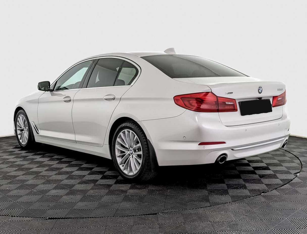 Купить BMW 5 серии 530i xDrive, 2019, 84 800 км, фото №7