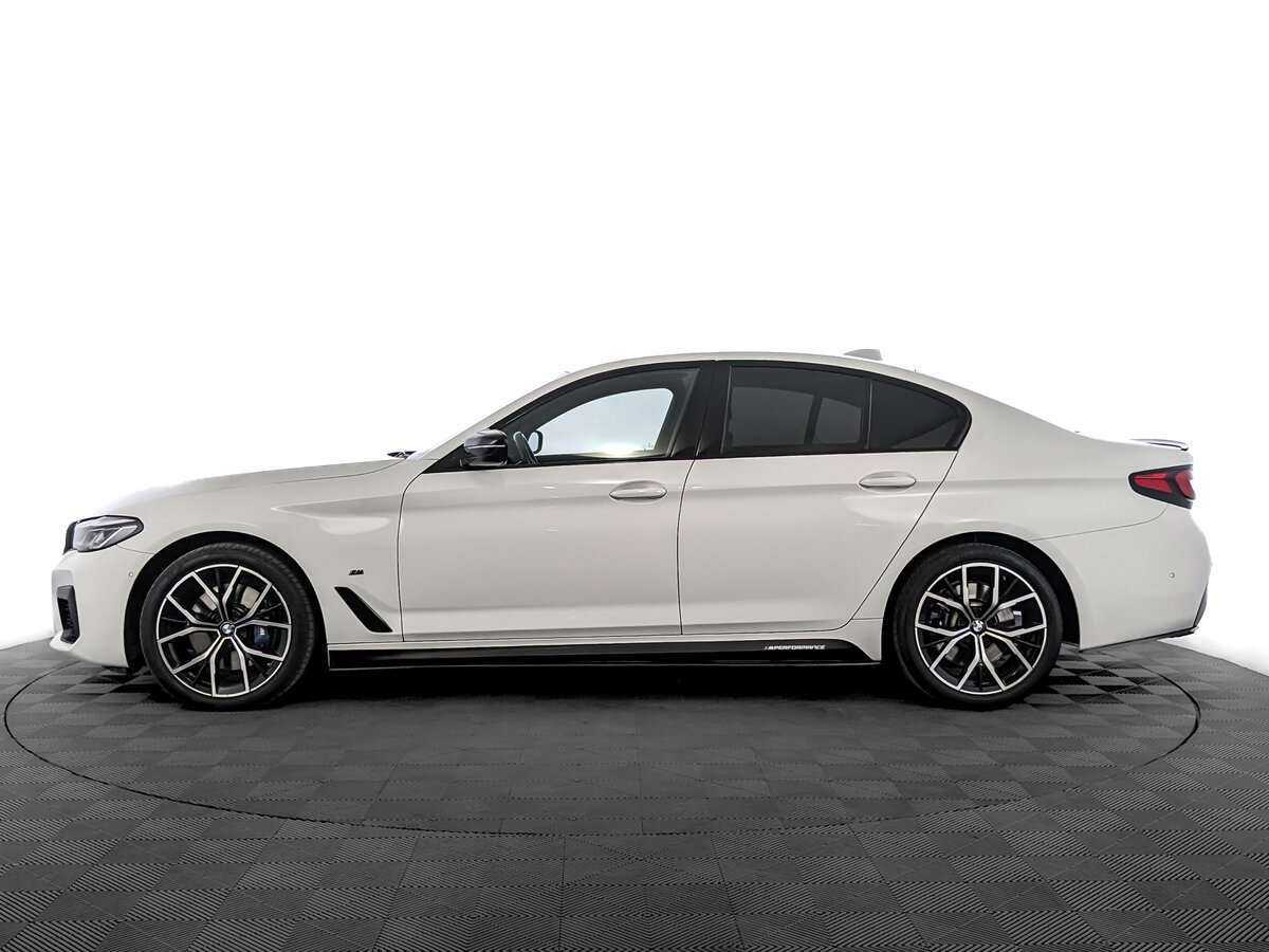 Купить BMW 5 серии 530d xDrive, 2020, 66 452 км, фото №8
