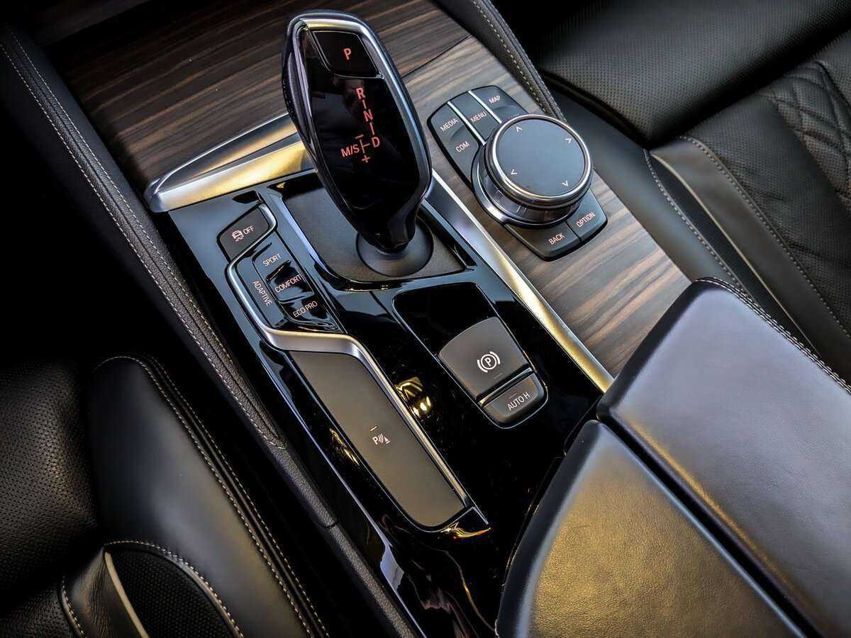 Купить BMW 5 серии 530d xDrive, 2019, 73 626 км, фото №24