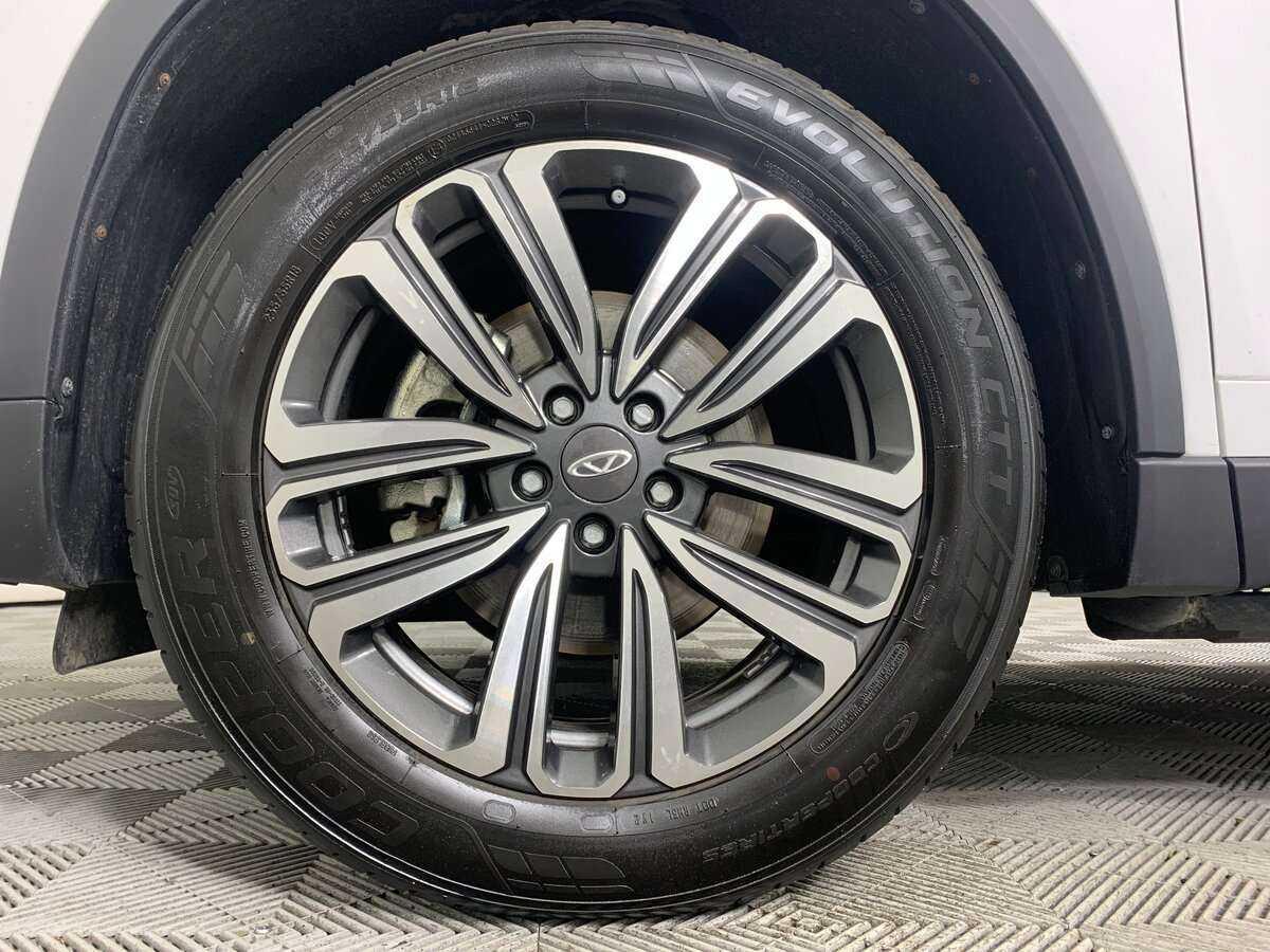 Купить Chery Tiggo 8, 2022, 1 308 км, фото №9