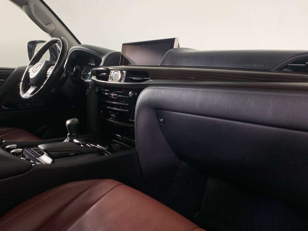 Купить Lexus LX 570, 2017, 153 919 км, фото №12