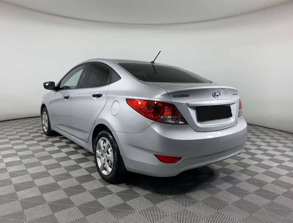 Купить Hyundai Solaris, 2011, 149 000 км, фото №7