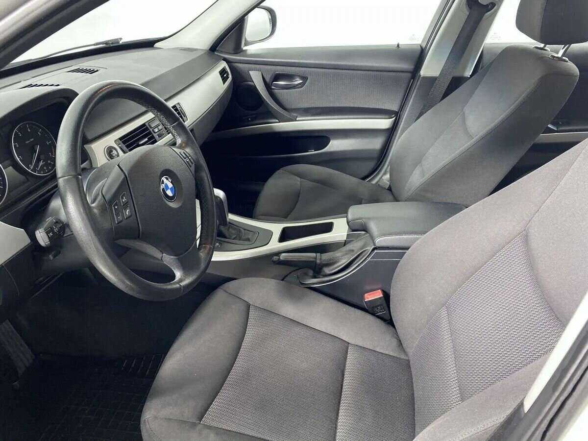 Купить BMW 3 серии 318i, 2011, 168 000 км, фото №8