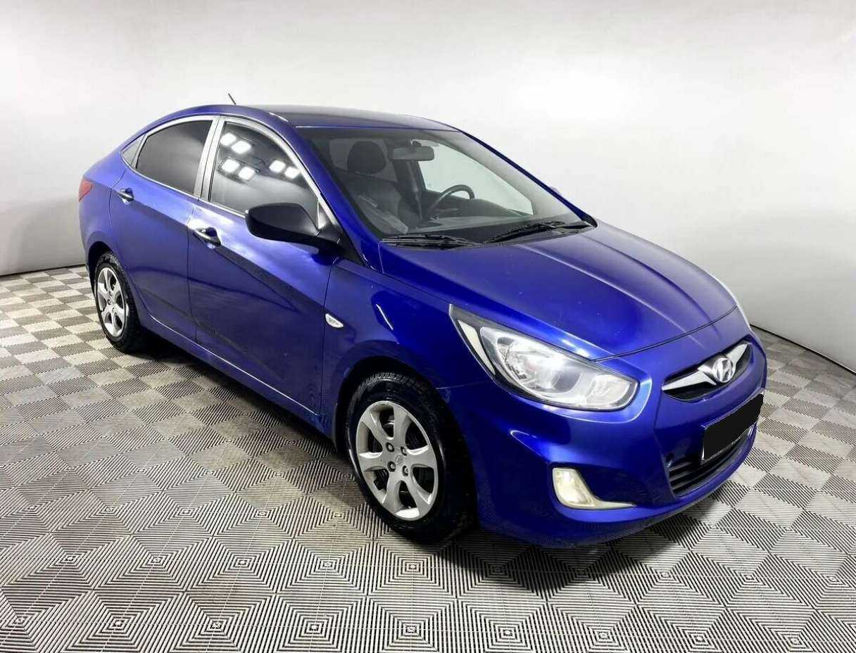 Купить Hyundai Solaris, 2011, 162 000 км, фото №4