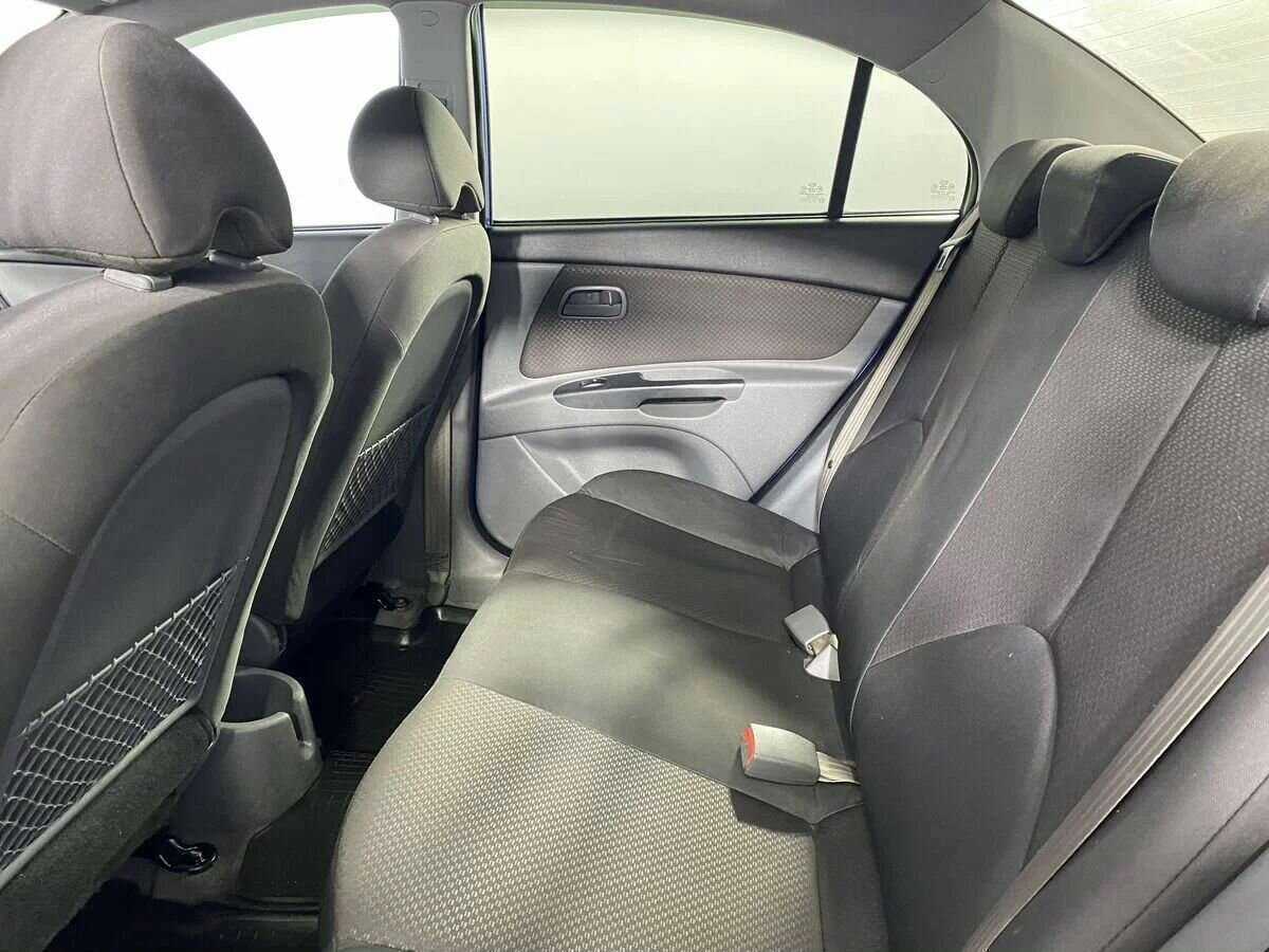 Купить Kia Rio, 2010, 130 000 км, фото №9