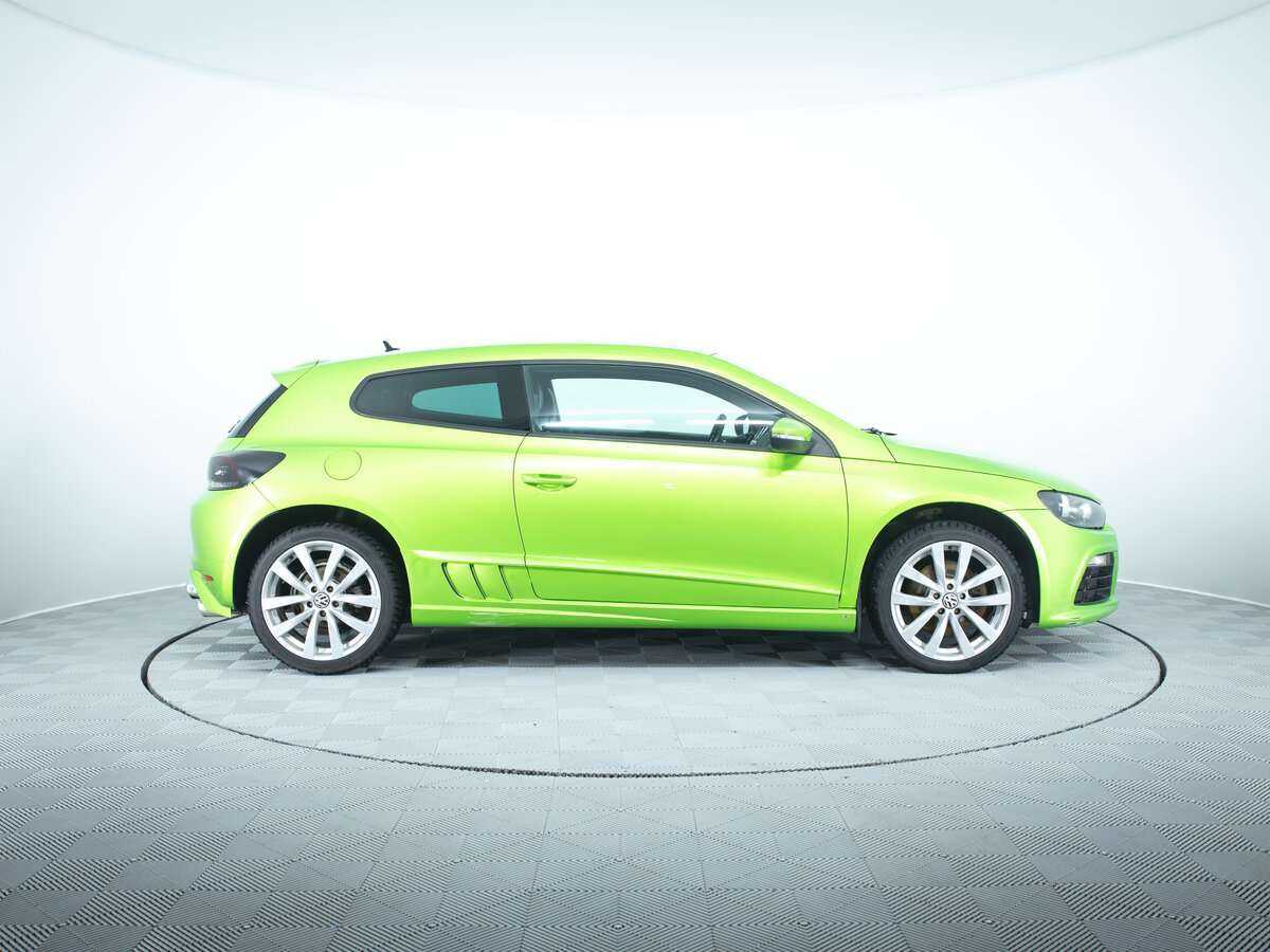 Купить Volkswagen Scirocco, 2011, 120 352 км, фото №4