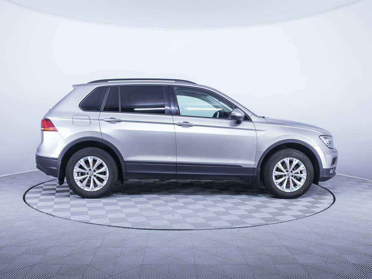 Купить Volkswagen Tiguan, 2020, 49 608 км, фото №4